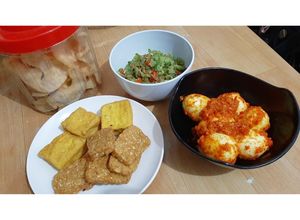 Foto resep Resep Padu Padan Masakan sehari-hari (tumis pare,telur balado)