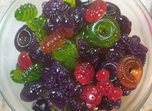 Una foto de MIS GOMITAS CASERAS (YUMMYS)