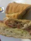 Panini de jamón serrano y manzana verde