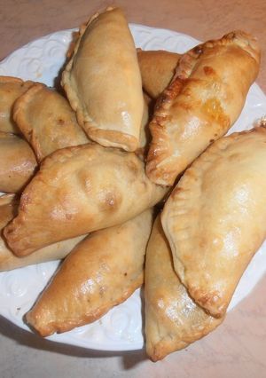 Φωτογραφία της συνταγής Empanadas με κιμά. Από το Περού και στο φούρνο σας