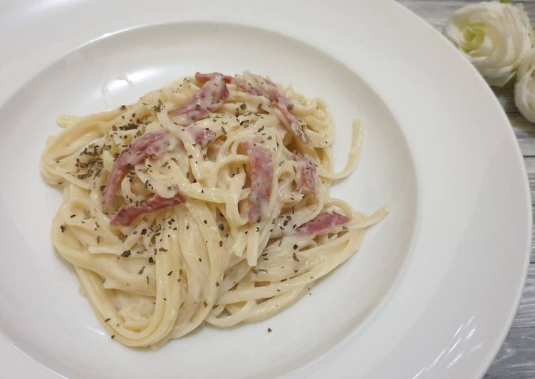 Cara Gampang Menyiapkan Fettuccine Carbonara yang Enak