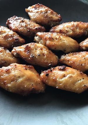 รูปของ ปีกไก่พริกไทยดำ หม้ออบลมร้อน