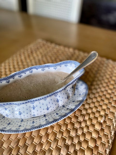 Una foto de Salsa de champiñones para carne