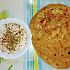 A picture of Paneer paratha.