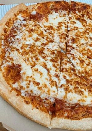 A picture of Cheese pizza.