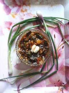 લીલી ડુંગળી નું શાક(Green onion Shaak Recipe in Gujarati) રેસીપી મુખ્ય ફોટો