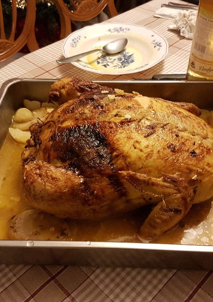 Una foto de Pularda deshuesada rellena