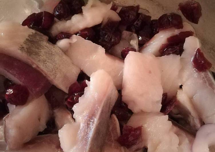 Herring with cranberries