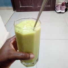 A picture of Coconut and avocado smoothies.