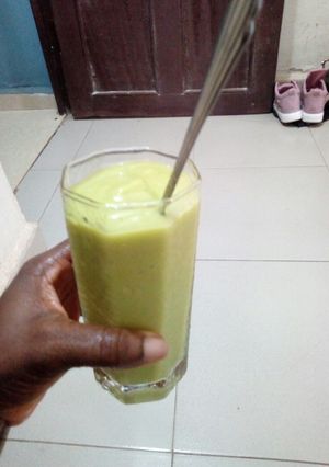 A picture of Coconut and avocado smoothies.