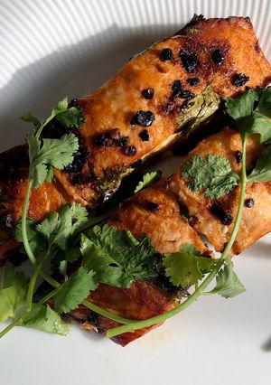 A picture of Baked Chipotle Salmon. #glutenfree #paleo #keto.