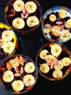 عکسی از دستور نشاسته زعفرانی کاکائویی