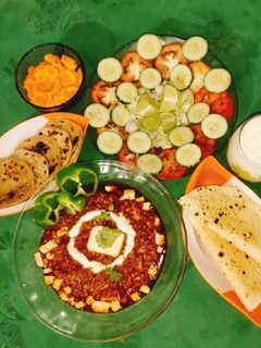 પનીર બટર મસાલા (Paneer Butter Masala Recipe In Gujarati) રેસીપી મુખ્ય ફોટો