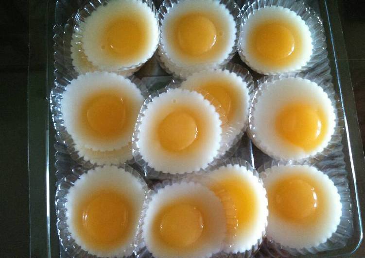Puding telur mata sapi