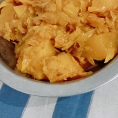A picture of Aloo patta gobhi ki sabji.