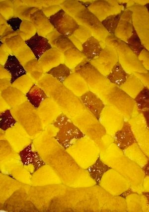 Una foto de Pasta frola triple sabor