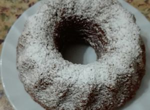 Una foto de Bundt cake de chocolate sin harina