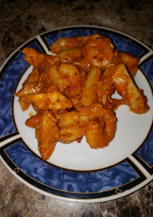 A picture of Tuscan Chicken & Shrimp pasta.
