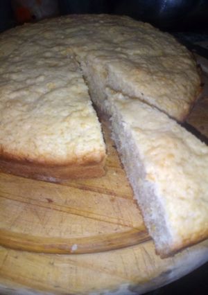 Una foto de Torta de limón🍋🍋 súper rica