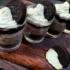 A picture of Chocolate Oreo Mousse.