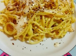 Foto di Spaghetti alla crema di fave con patate e fonduta di pecorino di Pienza