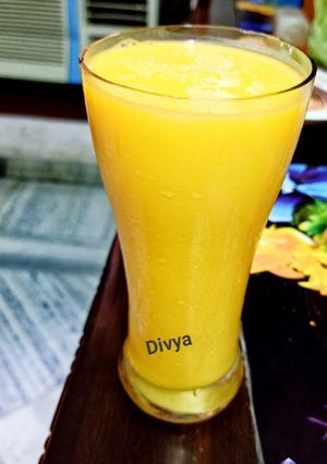 A picture of Mango lassi.