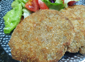 Una foto de Milanesas de lentejas y soJa texturizada 😋