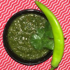 A picture of Coriander chutney.