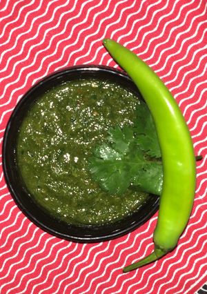 A picture of Coriander chutney.
