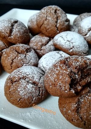 Cukor nélküli kakaós pöffetegek recept fotója