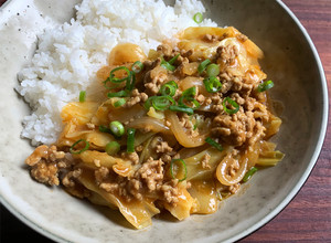A picture of Mince & Cabbage Curry Stew.
