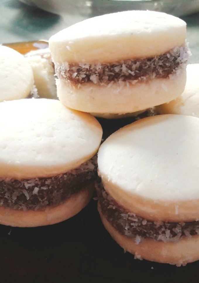 Una foto de Alfajores de maizena (fécula y harina)