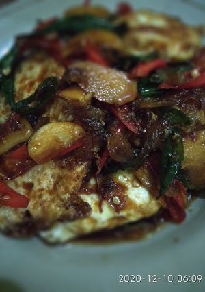 Foto resep Telor ceplok kecap manis 🍳🍾