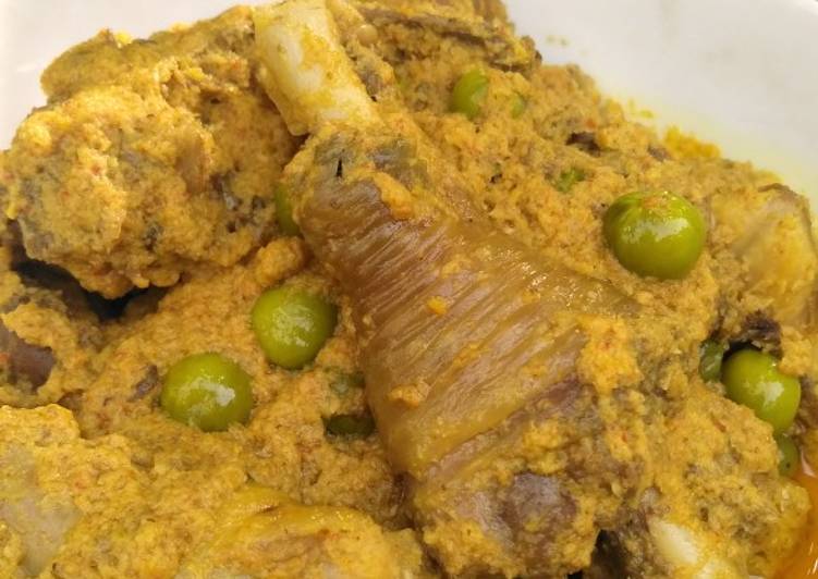 Gulai lomak ayam kampung cempokak