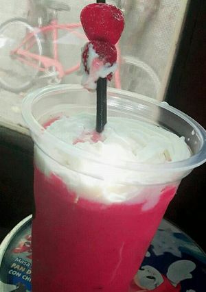 Una foto de Licuado de frutilla