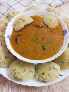 A picture of Idli sambar.