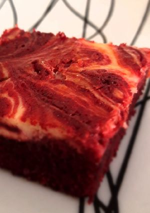 Foto de Brownie Red Velvet com Cream Cheese