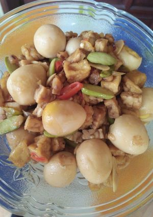 Foto resep 34. Kering tempe, tahu, telor puyuh, pete by. Mumara