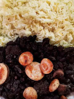 Una foto de Feijoada!
