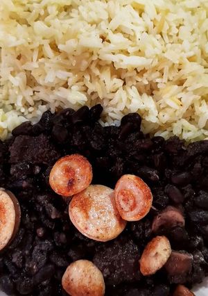 Una foto de Feijoada!