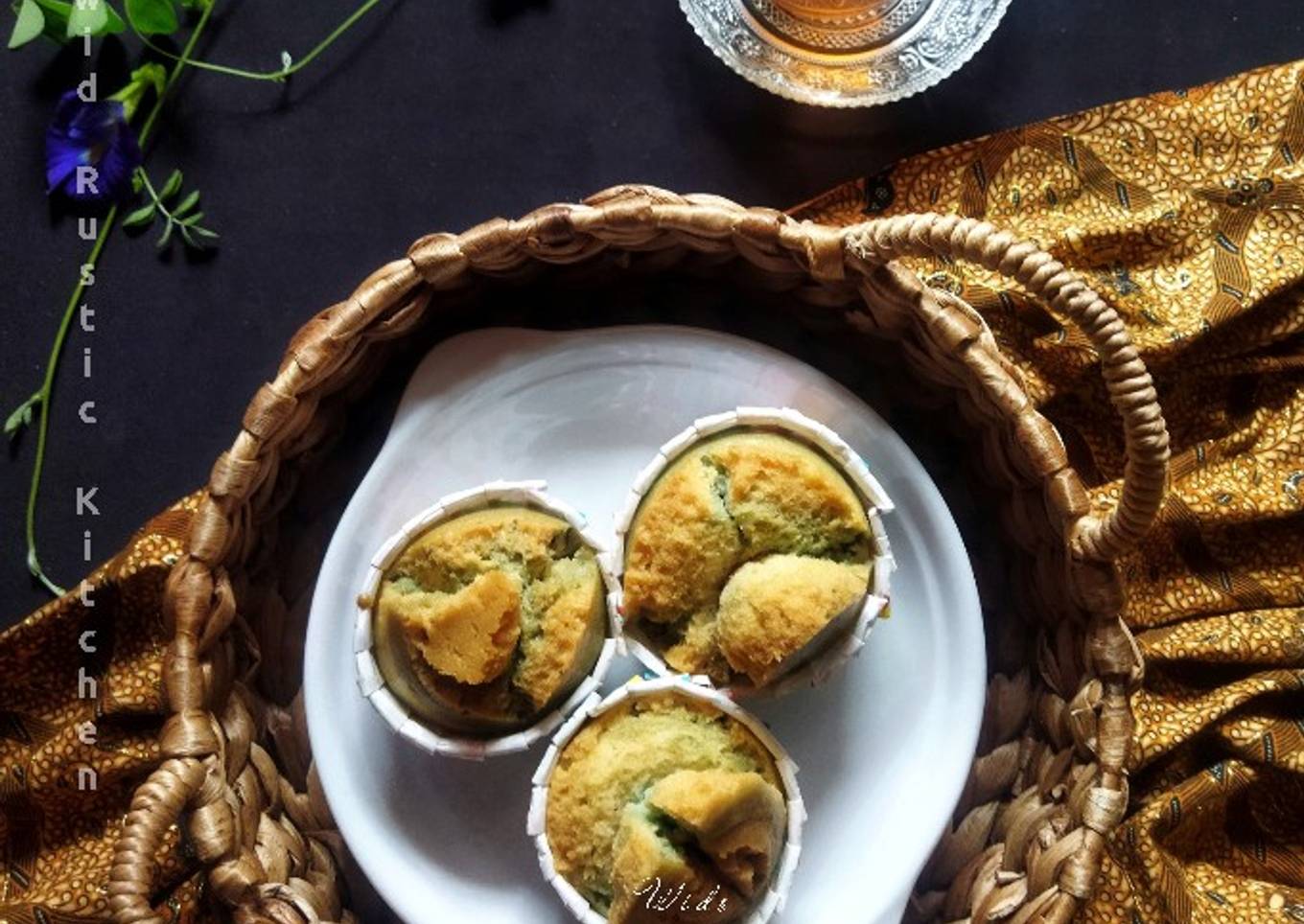 Bolu Kukus Kembang Telang Mekar (tanpa mixer)