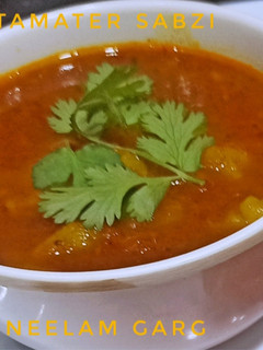 आलू टमाटर की सब्जी (aloo tamatar ki sabzi recipe in Hindi) रेसिपी मुख्य फोटो