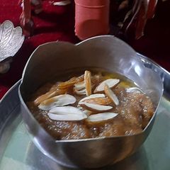 A picture of Amaranth water chestnut flour halwa.