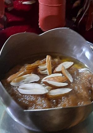 A picture of Amaranth water chestnut flour halwa.