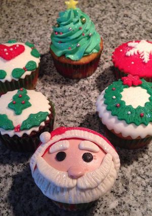 Una foto de Cupcakes Navideños