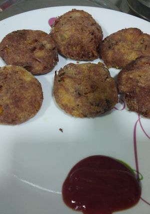 A picture of Corn cheese pattice.