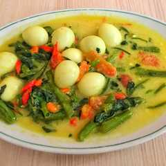 รูปของ Kangkung masak santan lezaaatt ☺️