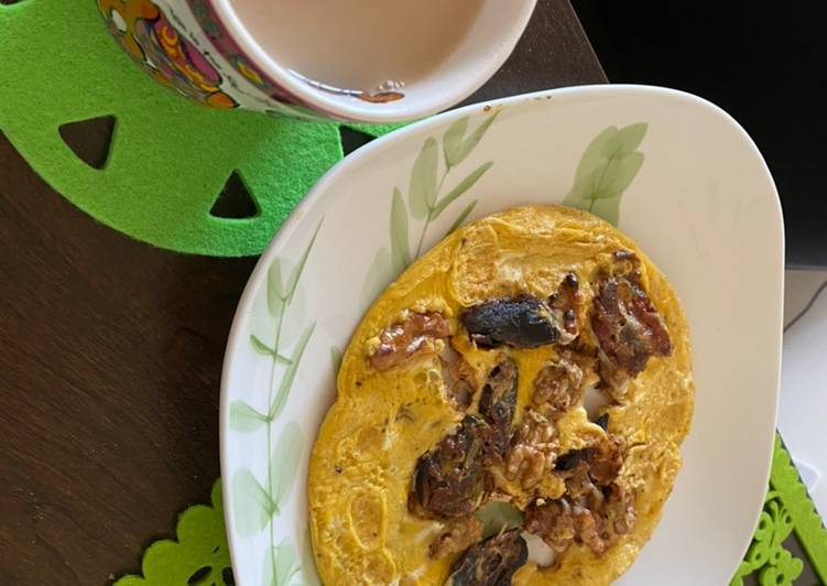 Recipe of Perfect Egg with Dates and Walnut