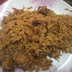 A picture of Mint chicken briyani.