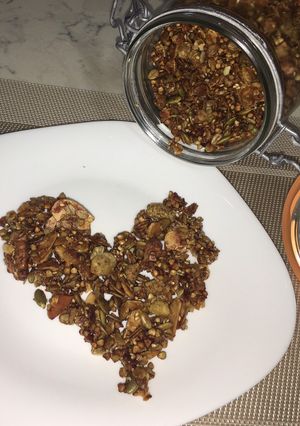 A picture of Granola.